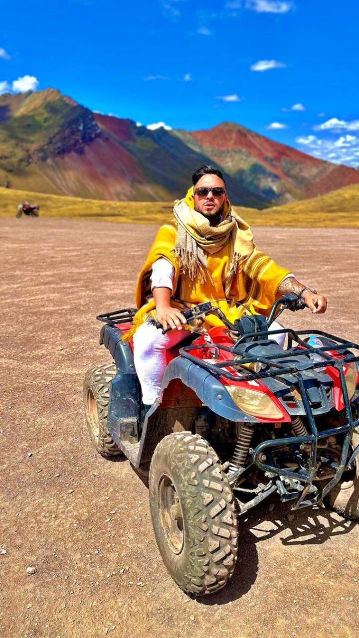 cerro-de-colores-en-cuatrimotos-atv-peru-vip-11