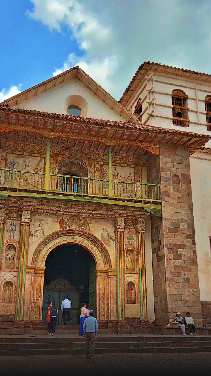 Andahuaylillas-valle-sur-tour-peru-vip-7